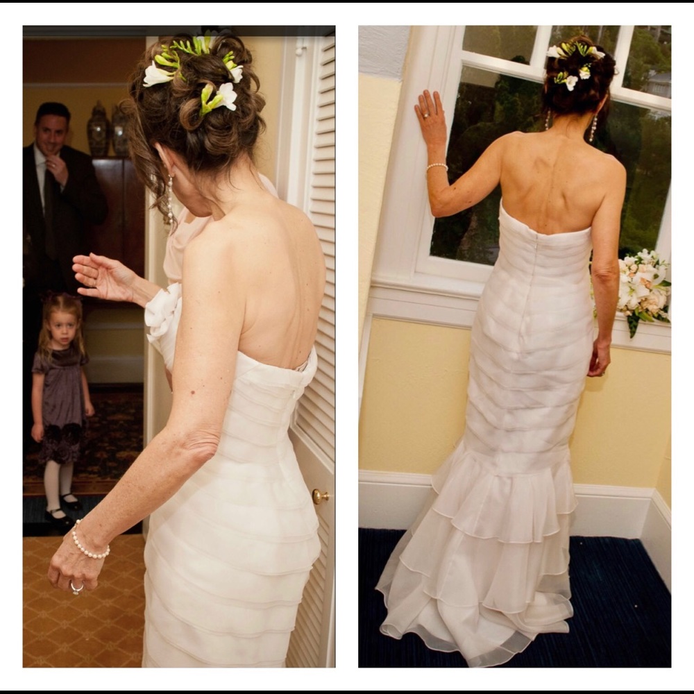 Beautiful Saks Fifth Avenue Size 0 Wedding Dress